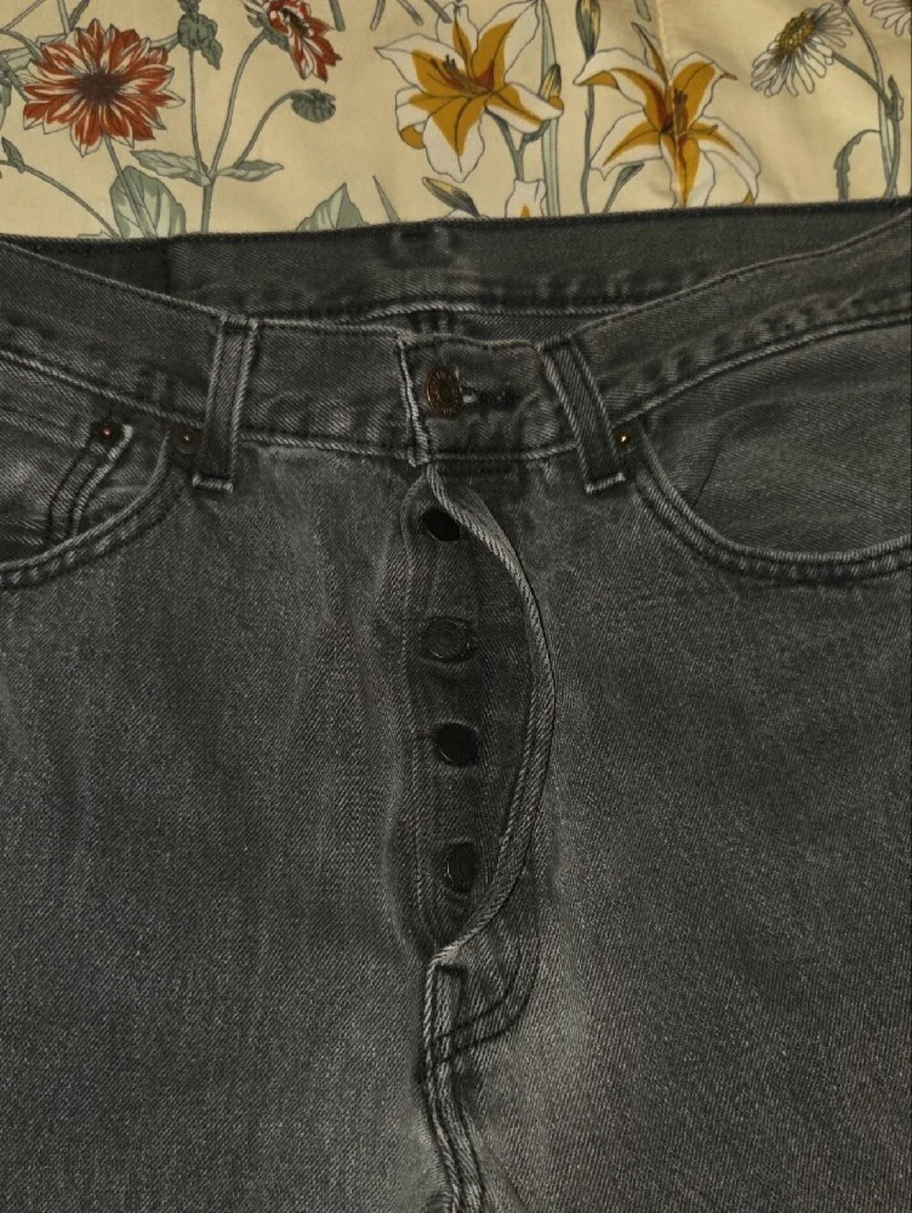Men's Washed Black Levi's 501
